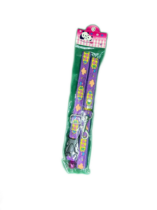 طوق الحيوانات الأليفة مع المقود